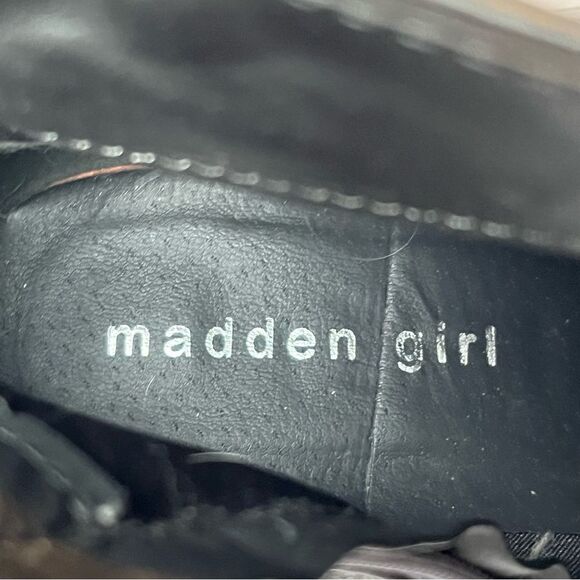 Madden Girl Women's Heeled Ankle Boots Gray Size 9W Plaazaw - Picture 8 of 8